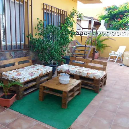 Holiday Calle Los Geranios